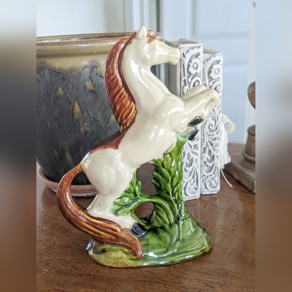 Vintage Porcelain "Rearing Horse" - Picture 4 of 4
